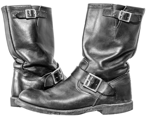 Should Motorcycle Boots Have Steel Toes?