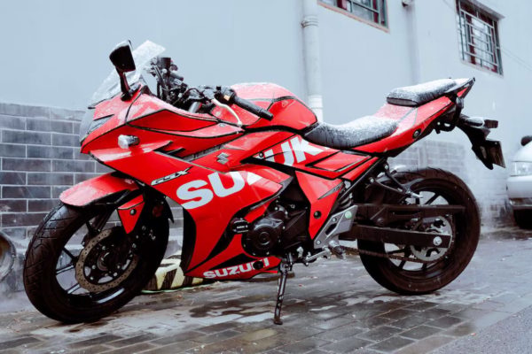 Does Cold Weather Hurt Motorcycles?