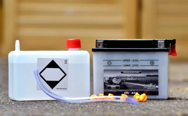 Can You Charge a Dead Motorcycle Battery With a Trickle Charger?
